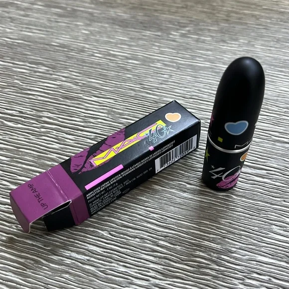 MAC “Up The Amp” Bringbacks